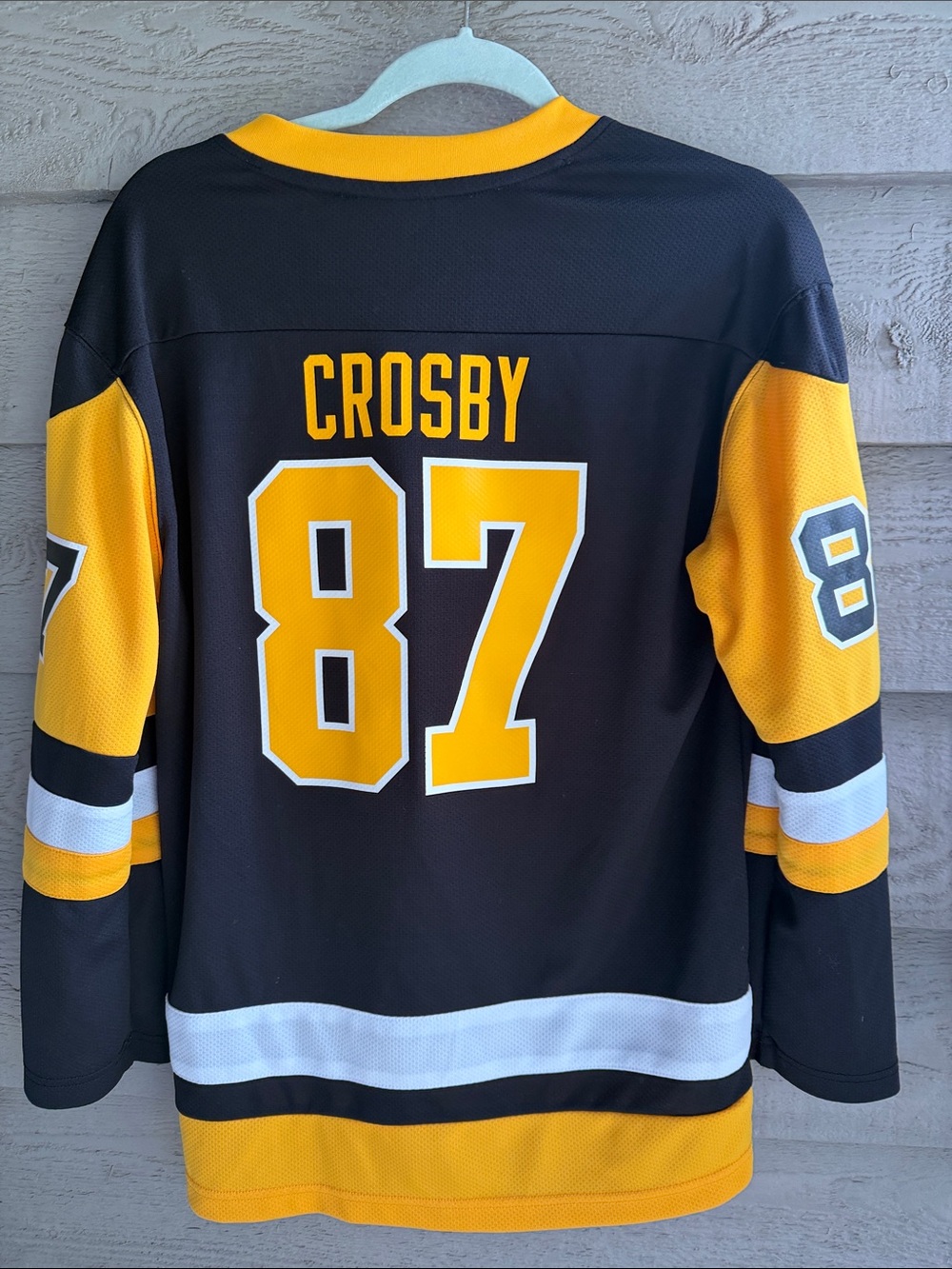 SIDNEY CROSBY Fanatics Pittsburgh Penguins Black Gold Captain #87 Hockey Jersey